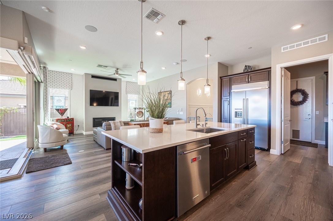 36 Cliffwater Street Henderson NV 89011