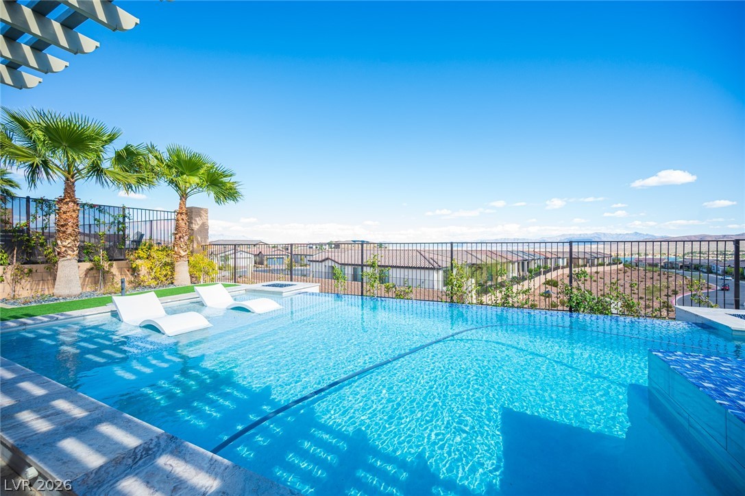 36 Cliffwater Street Henderson NV 89011