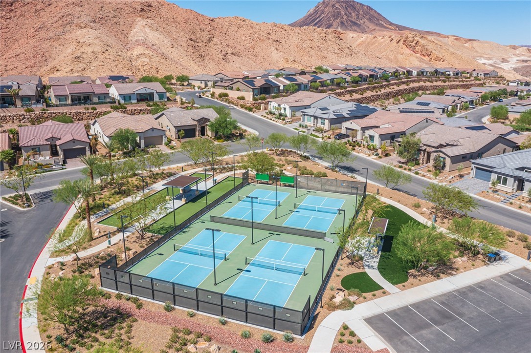 36 Cliffwater Street Henderson NV 89011