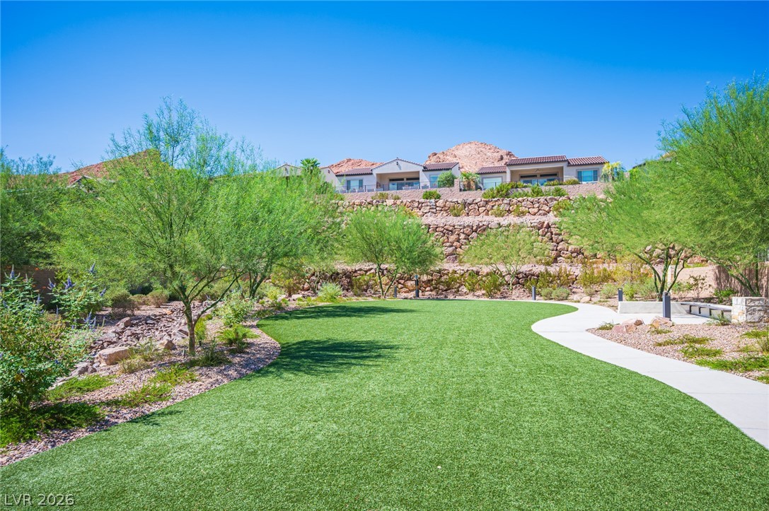 36 Cliffwater Street Henderson NV 89011