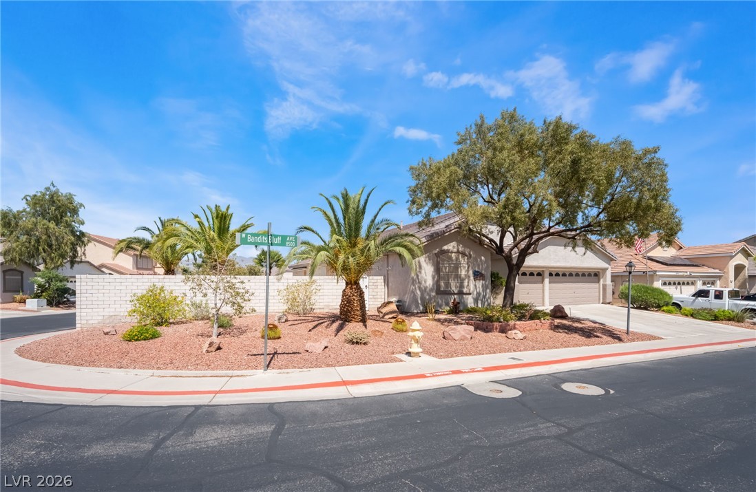 8528 Bandits Bluff Avenue Las Vegas NV 89143