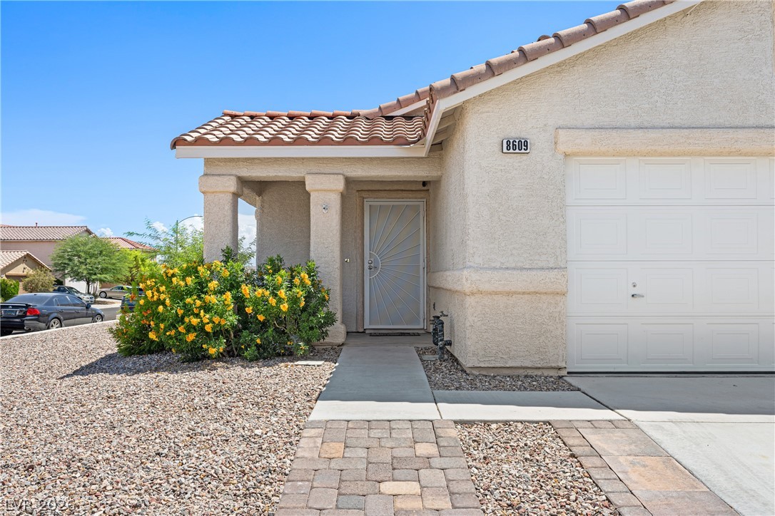 8609 Majestic Pine Avenue Las Vegas NV 89143