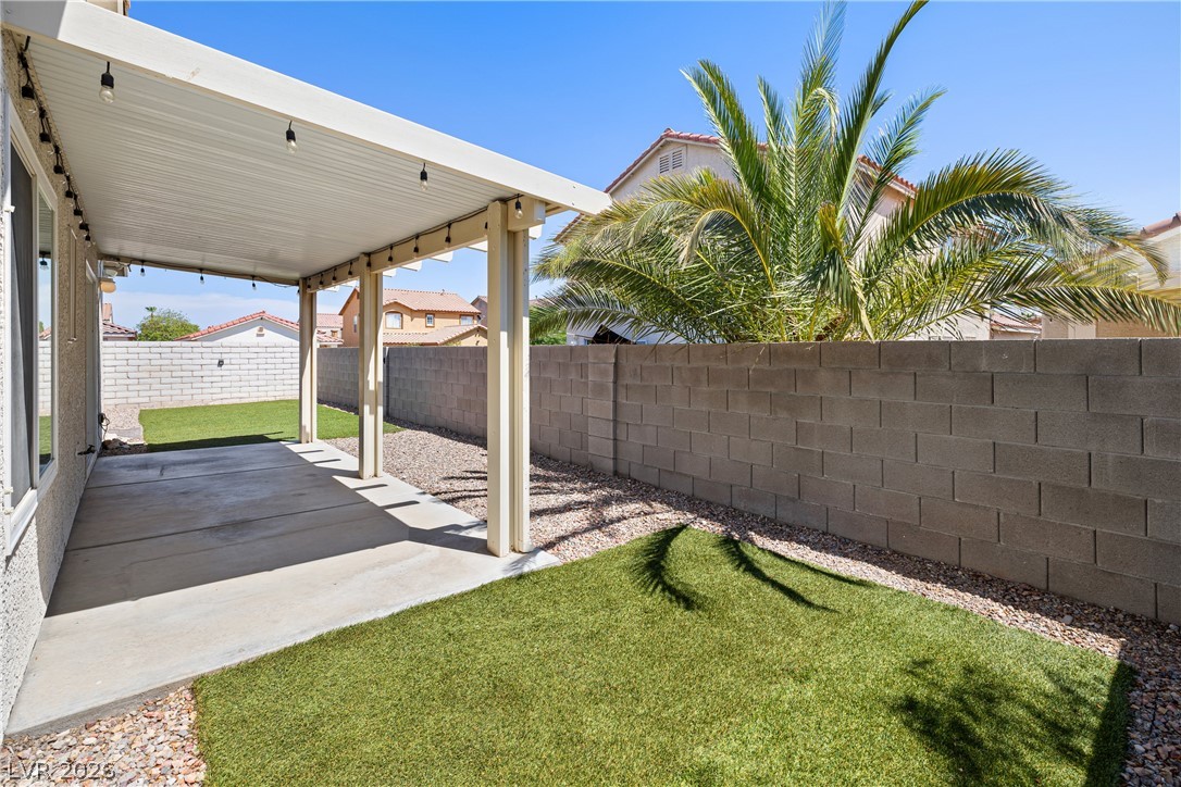 8609 Majestic Pine Avenue Las Vegas NV 89143