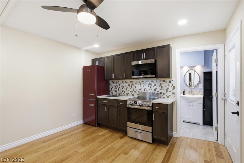 5656 Sea Breeze Avenue Las Vegas NV 89110