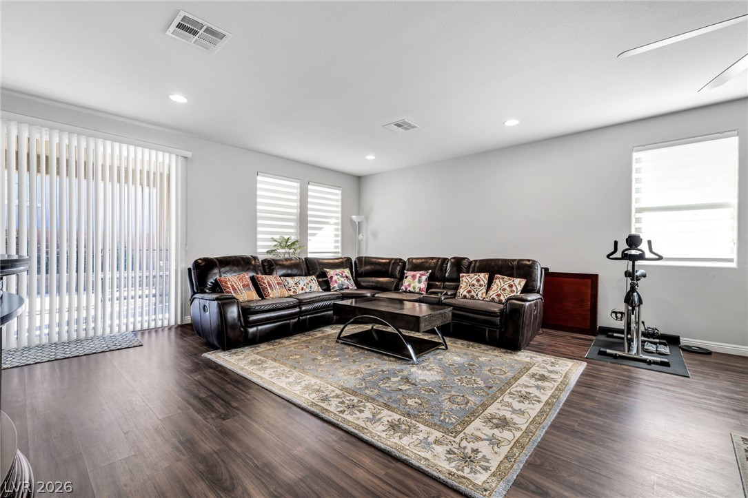 766 Topocoba Street Las Vegas NV 89178