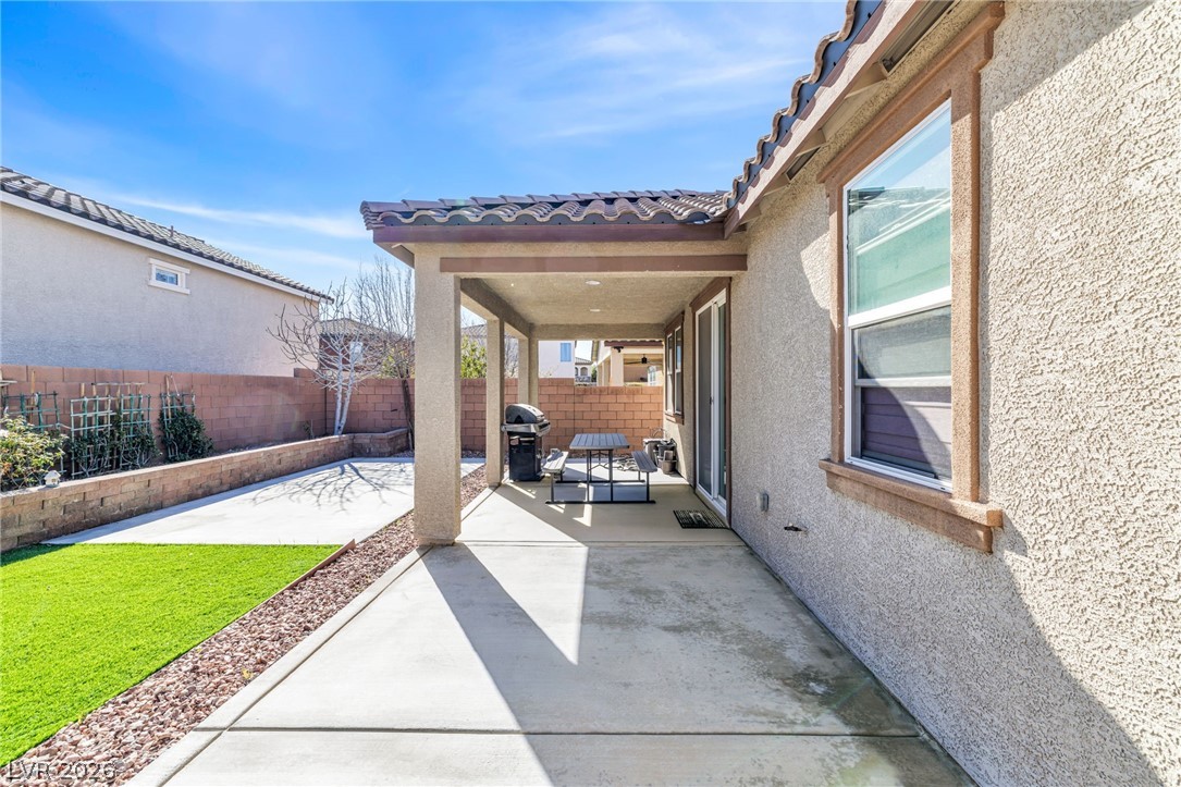 766 Topocoba Street Las Vegas NV 89178