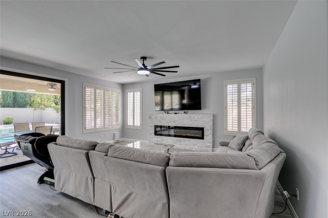 108 North Ring Dove Drive Las Vegas NV 89144