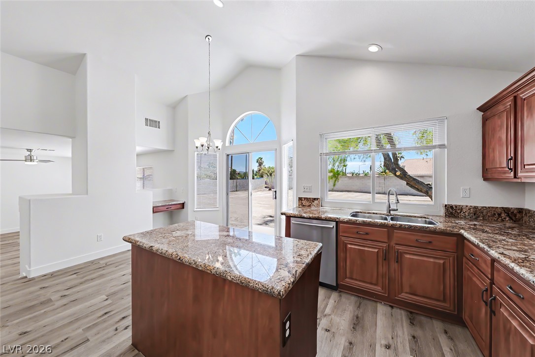 757 Canyon Crest Drive Las Vegas NV 89123