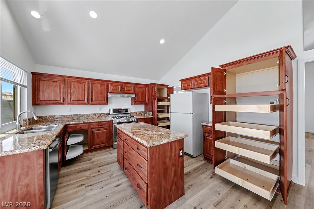 757 Canyon Crest Drive Las Vegas NV 89123