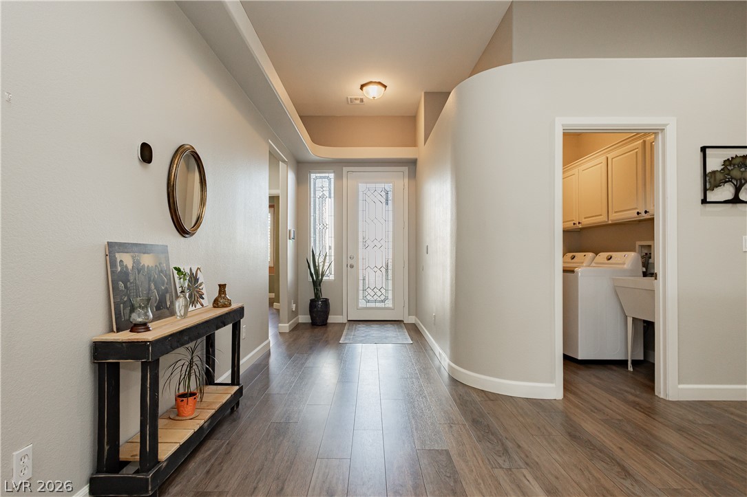 8932 Mannix Court Las Vegas NV 89143