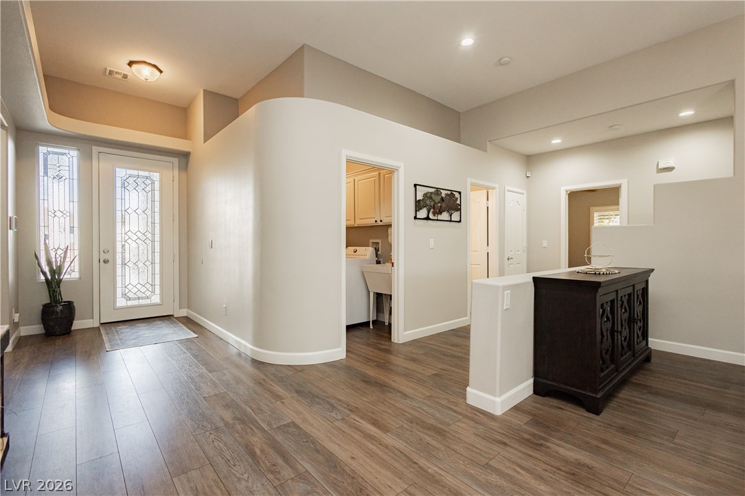 8932 Mannix Court Las Vegas NV 89143