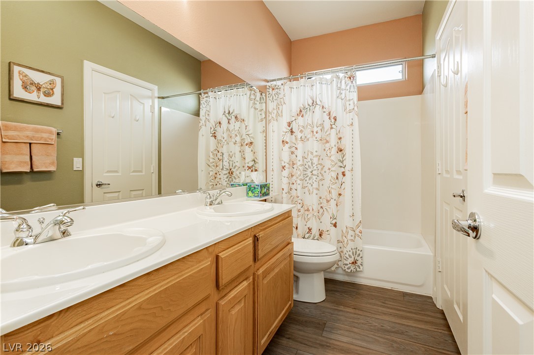 8932 Mannix Court Las Vegas NV 89143