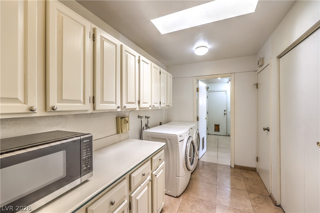 2880 Red Rock Street Las Vegas NV 89146