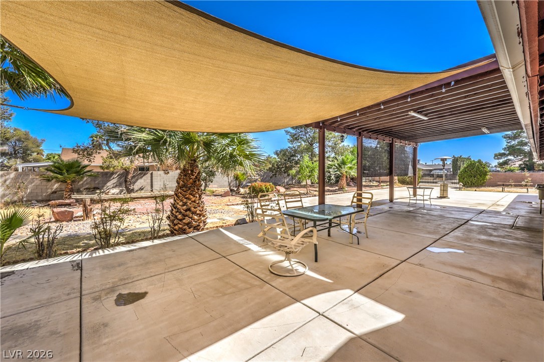 2880 Red Rock Street Las Vegas NV 89146