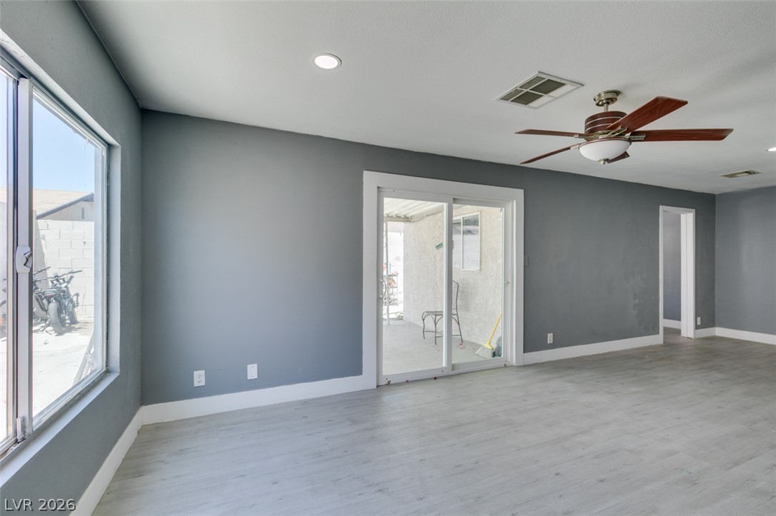 4562 Via San Rafael Las Vegas NV 89103