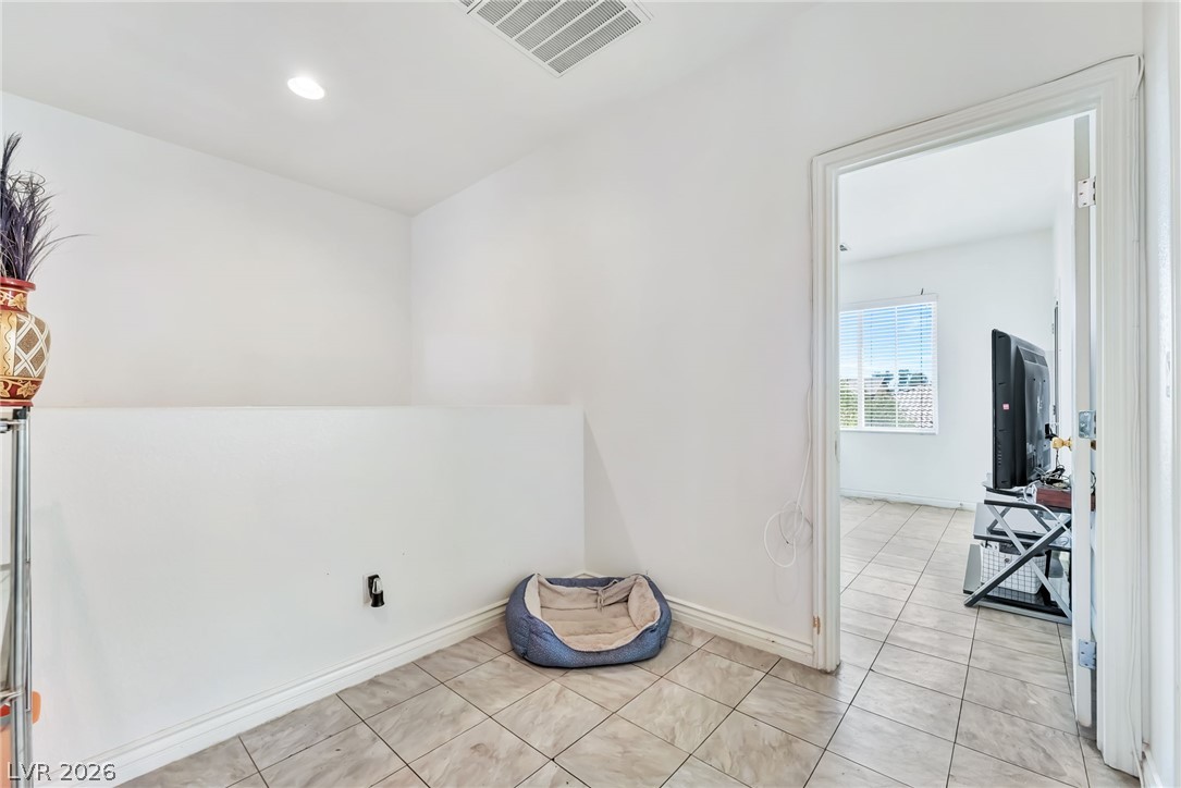954 Tropic Wind Avenue North Las Vegas NV 89081