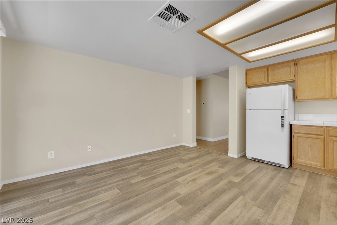 7664 Little Valley Avenue Las Vegas NV 89147