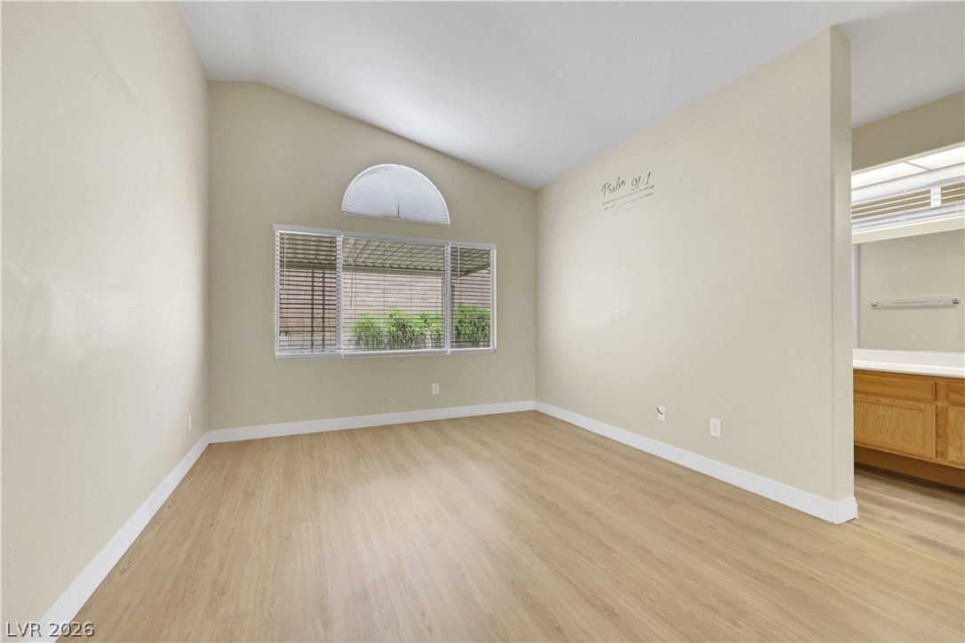 7664 Little Valley Avenue Las Vegas NV 89147