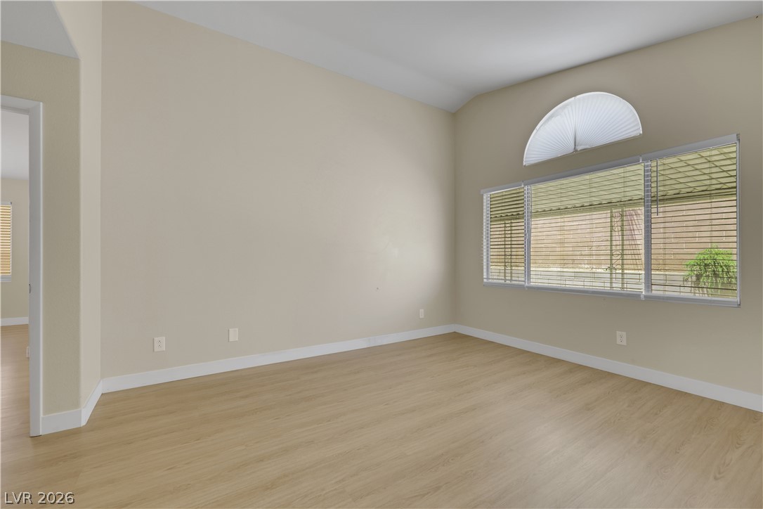 7664 Little Valley Avenue Las Vegas NV 89147