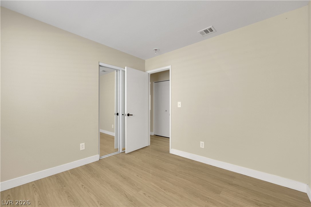 7664 Little Valley Avenue Las Vegas NV 89147