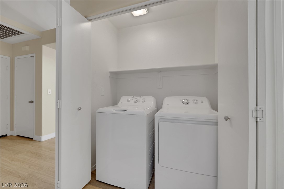 7664 Little Valley Avenue Las Vegas NV 89147