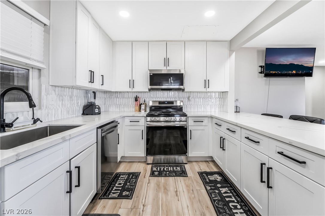 113 Elm Street Henderson NV 89015