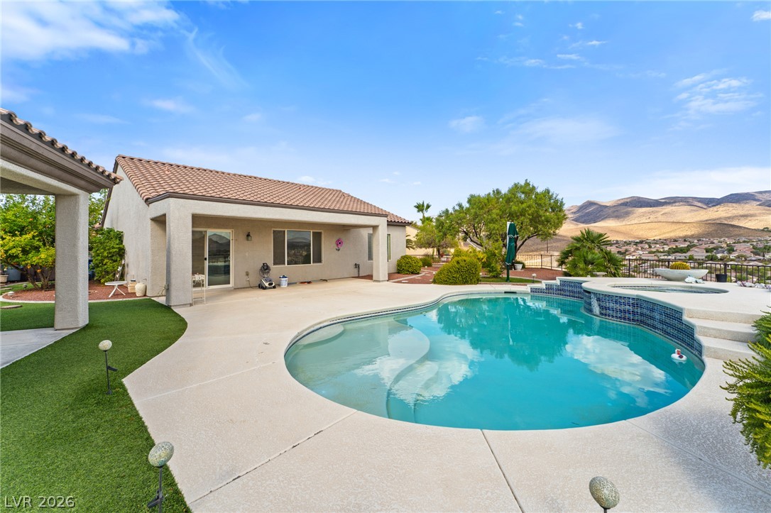 2393 Wood Village Drive Henderson NV 89044