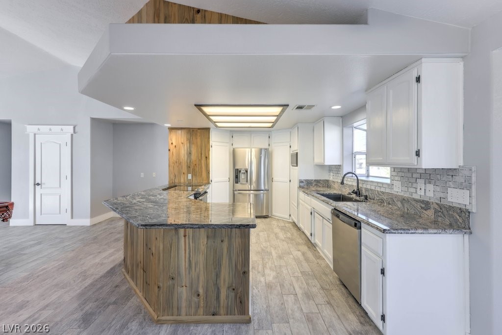 1640 Moose Street Pahrump NV 89048