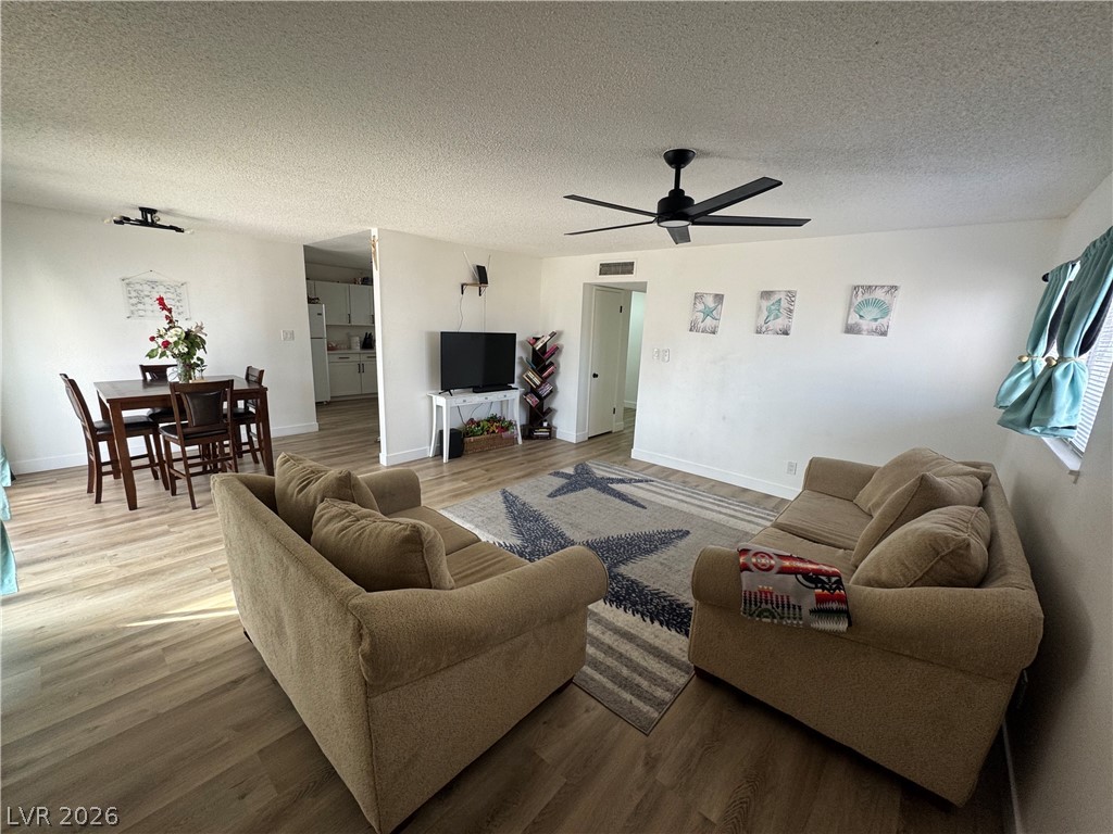 5613 Harmony Avenue Las Vegas NV 89107