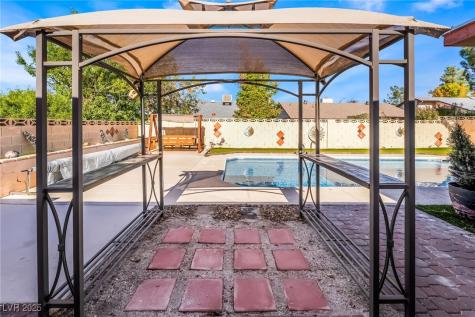 152 Emden Drive Henderson NV 89015