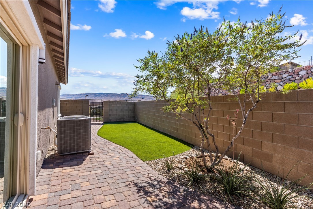 924 Kings Cliff Lane Las Vegas NV 89138