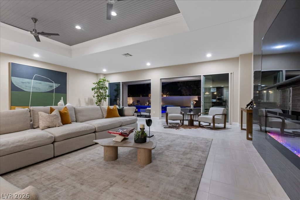 9425 Garnet Crown Avenue Las Vegas NV 89145