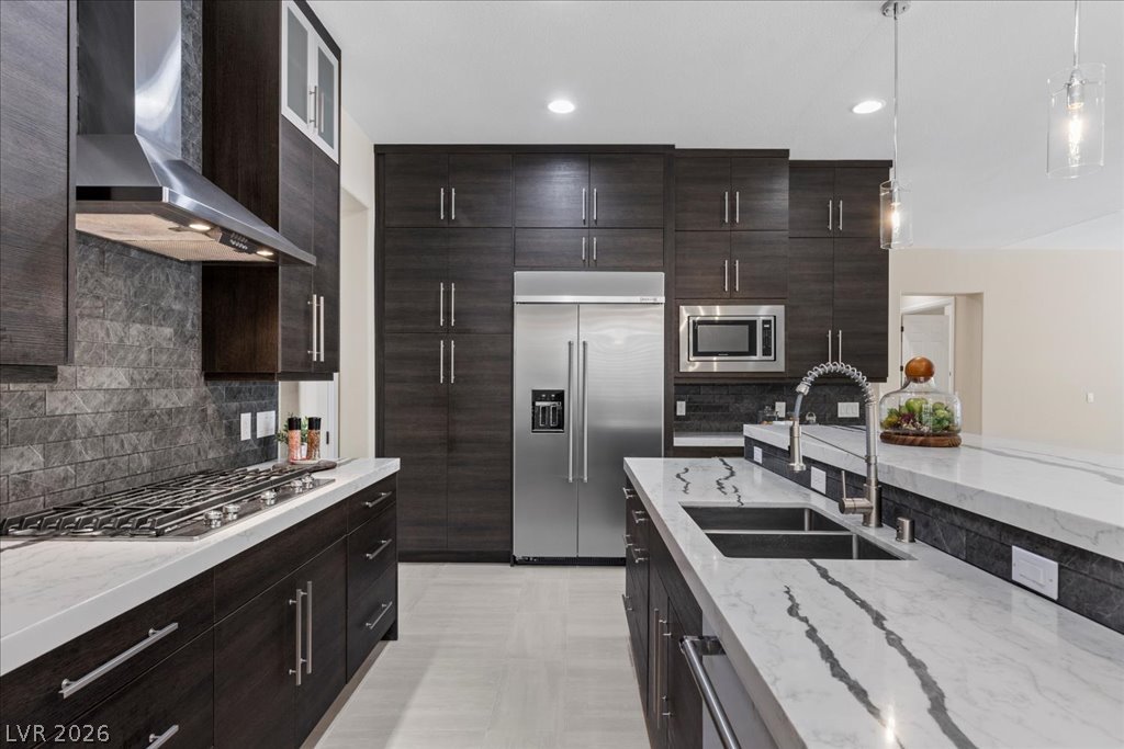 9425 Garnet Crown Avenue Las Vegas NV 89145