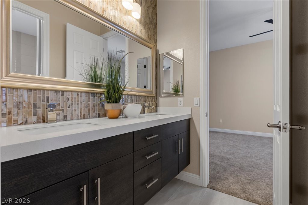 9425 Garnet Crown Avenue Las Vegas NV 89145