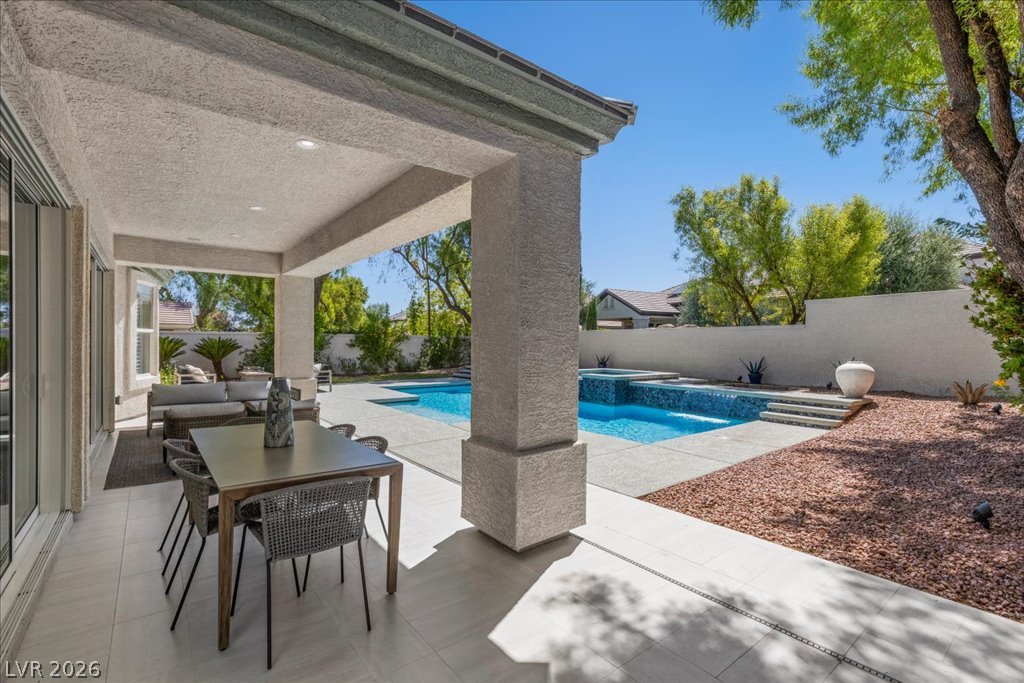 9425 Garnet Crown Avenue Las Vegas NV 89145
