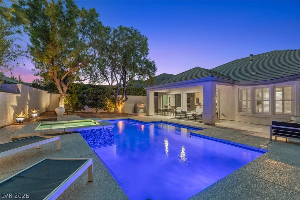 9425 Garnet Crown Avenue Las Vegas NV 89145