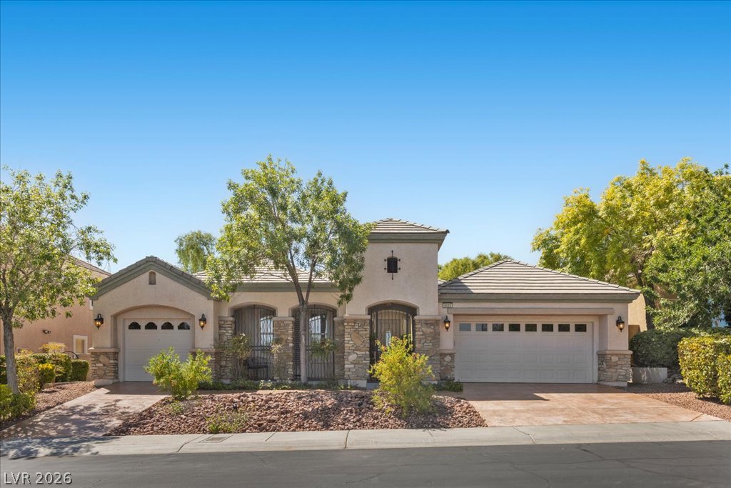 9425 Garnet Crown Avenue Las Vegas NV 89145