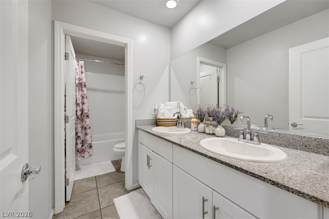 1054 Twincrest Avenue North Las Vegas NV 89032