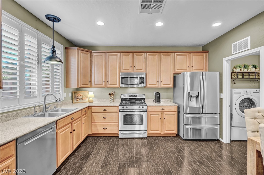 10423 Lilac Square Avenue Las Vegas NV 89166