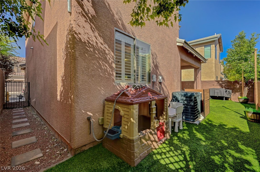 10423 Lilac Square Avenue Las Vegas NV 89166