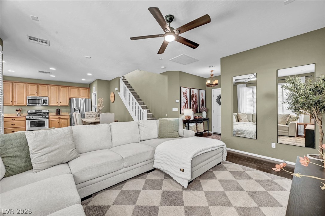 10423 Lilac Square Avenue Las Vegas NV 89166