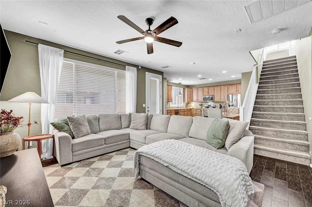 10423 Lilac Square Avenue Las Vegas NV 89166