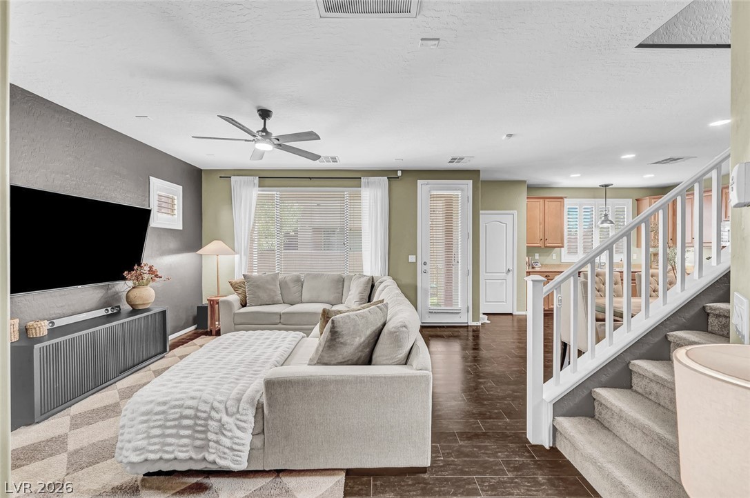 10423 Lilac Square Avenue Las Vegas NV 89166