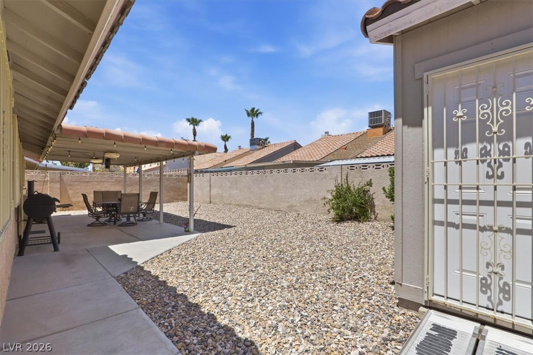 1344 White Drive Las Vegas NV 89119