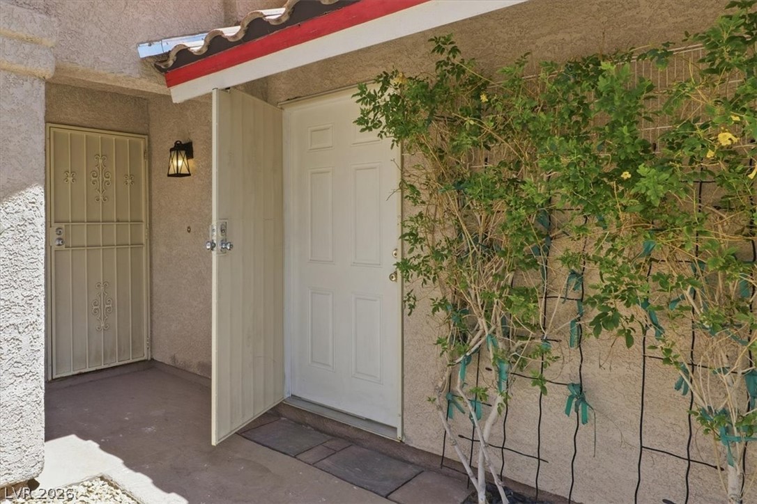 1344 White Drive Las Vegas NV 89119