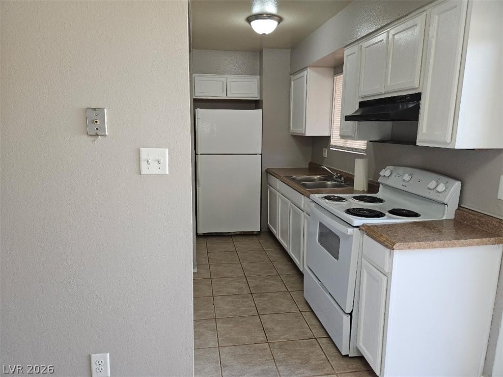 4972 Larkspur Street Las Vegas NV 89120