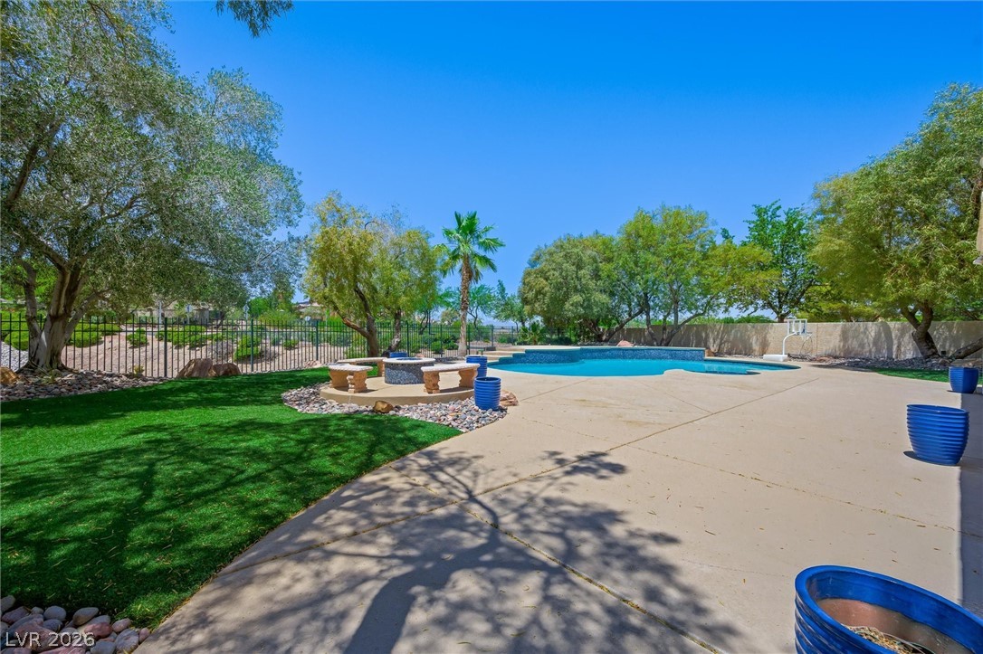 1517 Ravanusa Drive Henderson NV 89052