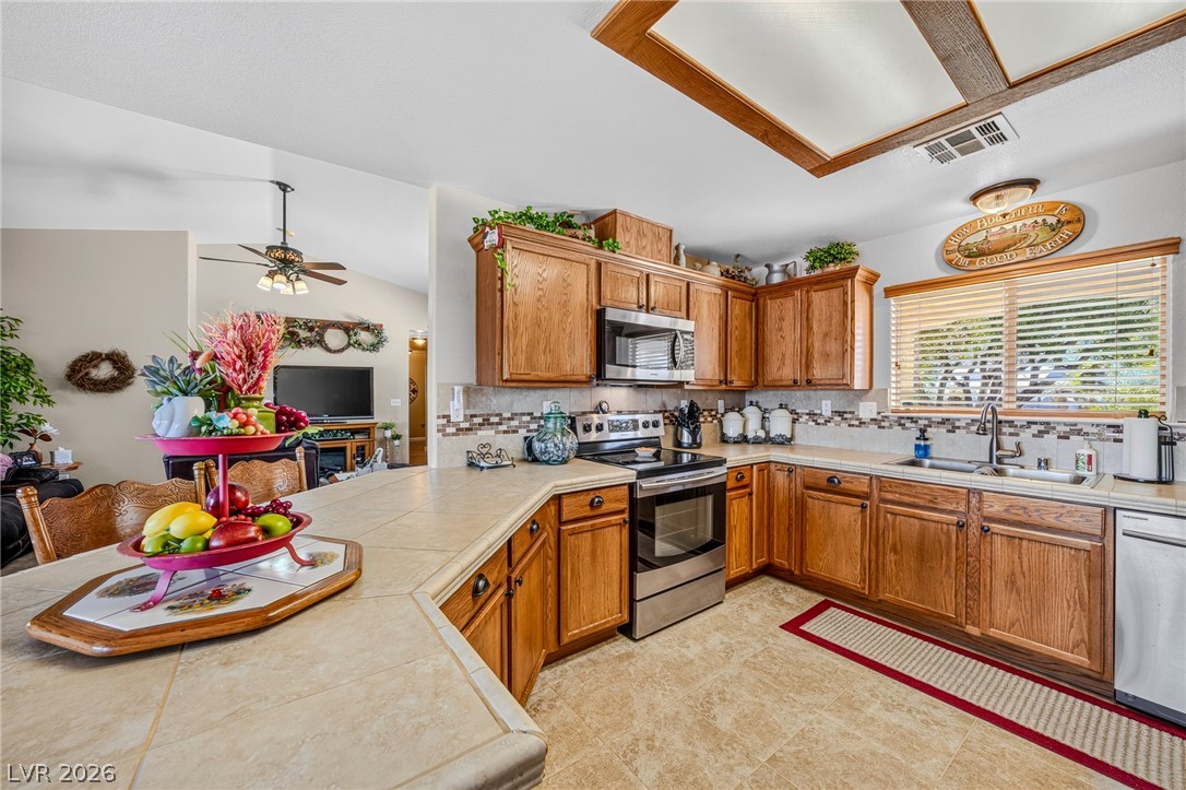 1830 Manse Road Pahrump NV 89048