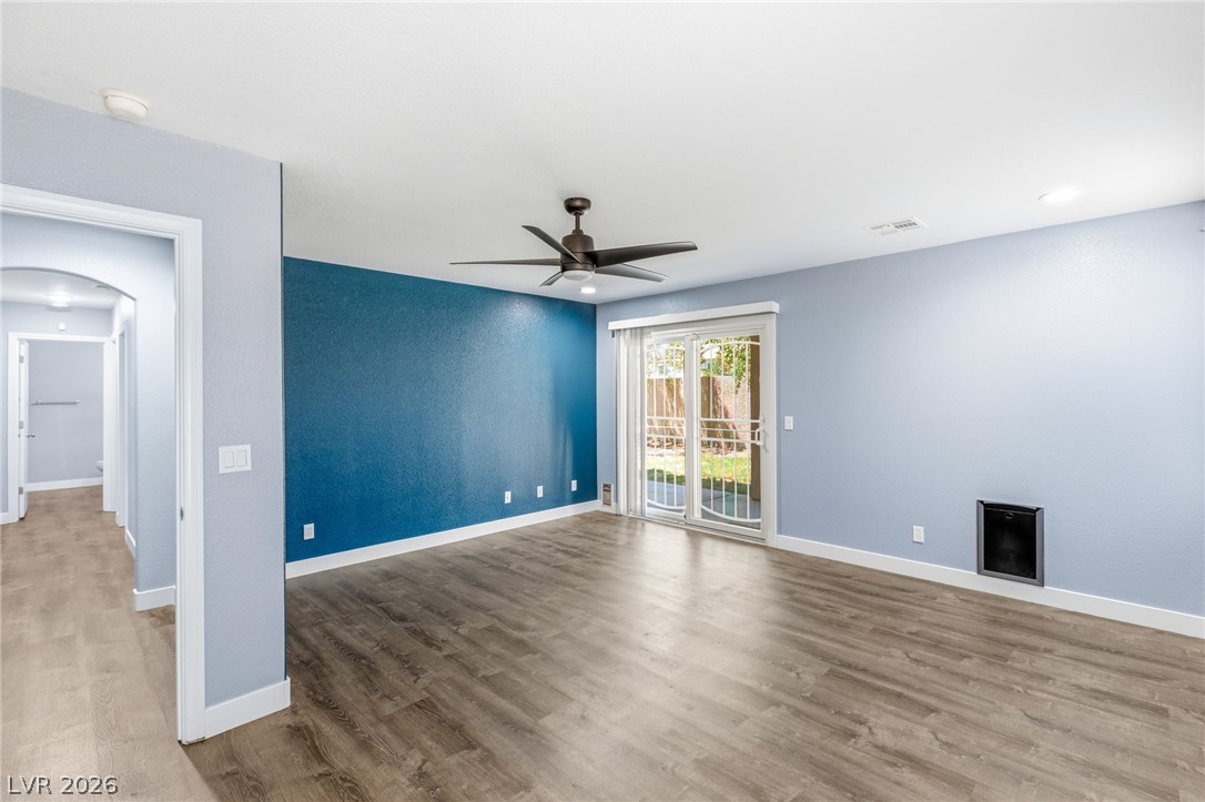 9167 Sleeping Tree Street Las Vegas NV 89123