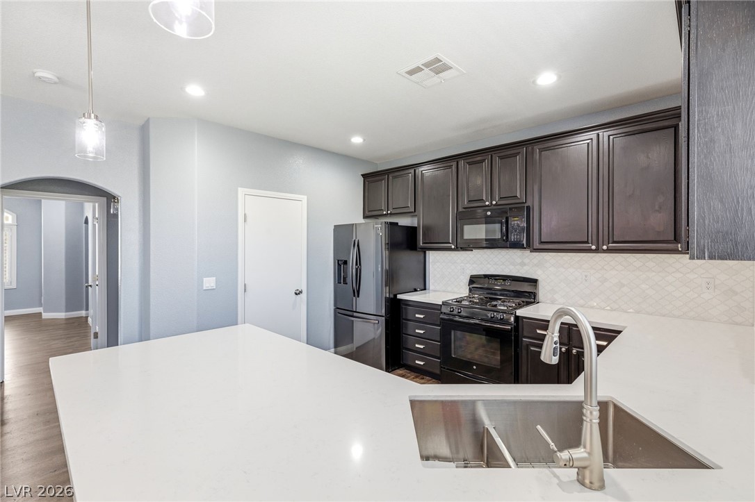 9167 Sleeping Tree Street Las Vegas NV 89123